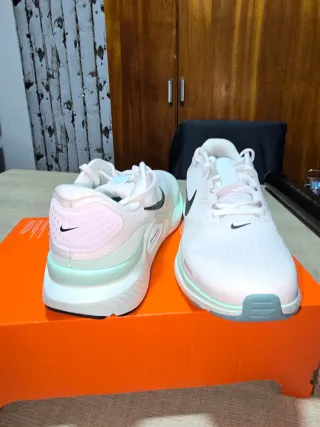 Zapatillas Nike Structure 26 Hombre Rosa/Blanco