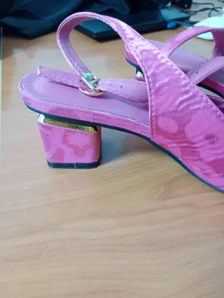 Zapatos de fiesta rosas