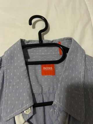 Camisa Hugo Boss Azul con Puntos Blancos