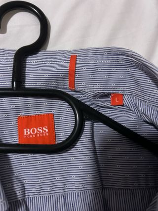 Camisa Hugo Boss Azul con Puntos Blancos