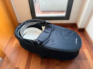 Capazo (cuco) Cybex LUX en Sepia Black, para bebé