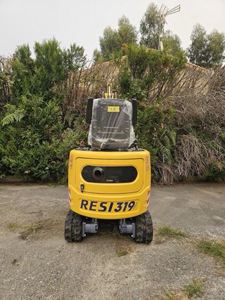 Mini excavadora R319 PRO 1000kg