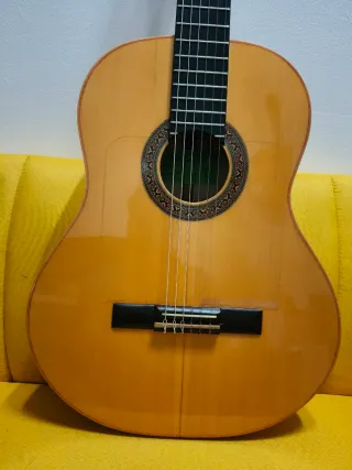Guitarra  Manuel Fuentes,  Artesanía Córdoba