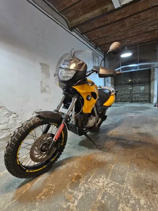BMW F650 GS 2001