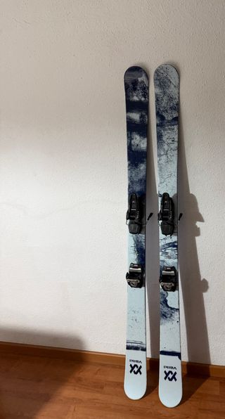 Esquis Volkl Revolt 95 173cm freestyle y all-mount