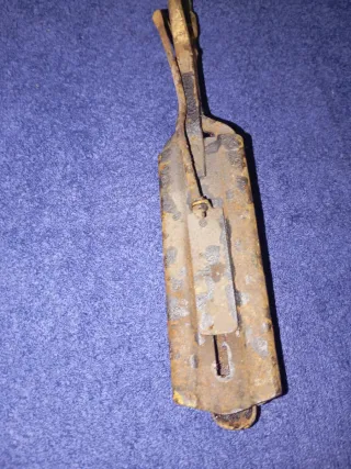 Herramienta antigua para el pelo