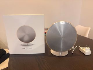 Altavoz Solo One Dorado y Plateado con bluetooth