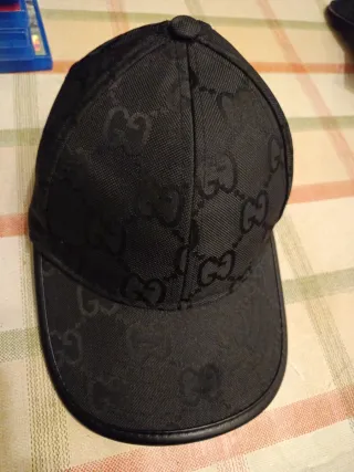 Gorra Gucci Negra Impecable