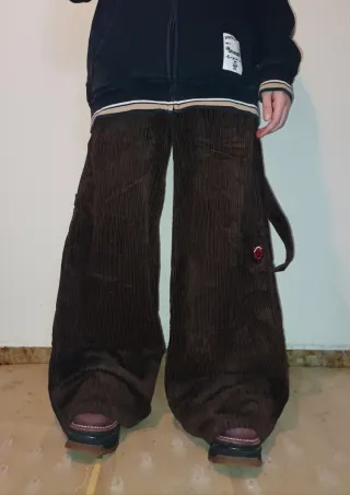 Pantalones Y2k graffiti