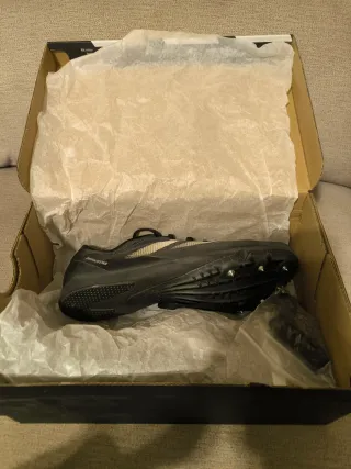 Zapatillas Clavos Atletismo Adidas Negras