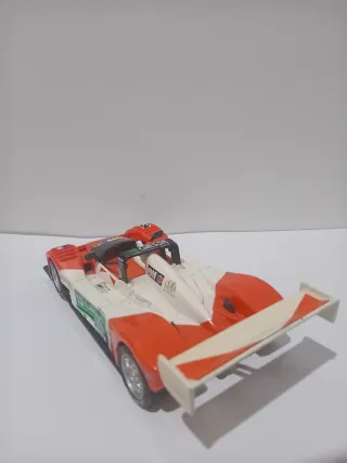 Ferrari 333 SP Scalextric
