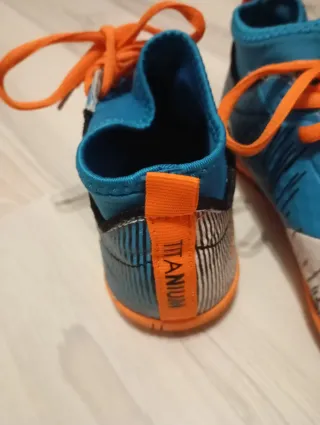 Zapatillas Titannium Talla 34