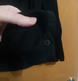 Blusas verde y negra