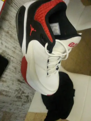 Zapatillas Jordan 23 Talla 38