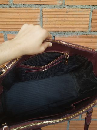 Bolso Piel Granate Prada