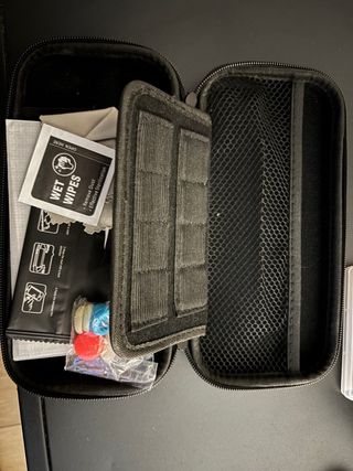 Nintendo Switch Lite Negra con Accesorios