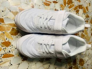 Zapatillas Blancas Velcro Niños