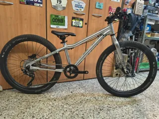 Començal Ramones 24