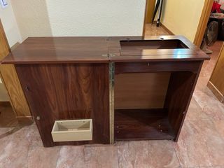 Mueble madera máquina coser