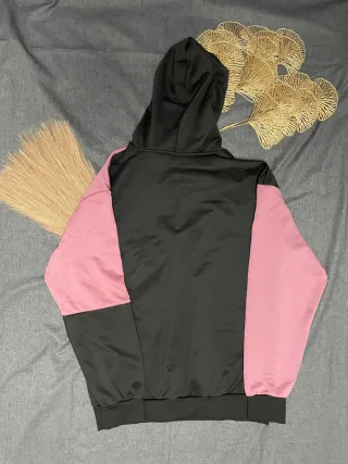 Sudadera negra rosa con capucha talla M