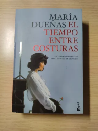 El tiempo entre costuras