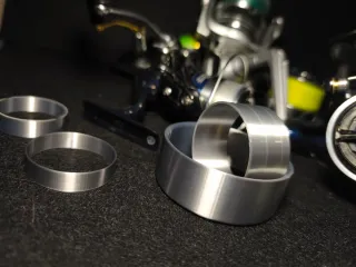 Carrete de pesca. spining . surfcasting