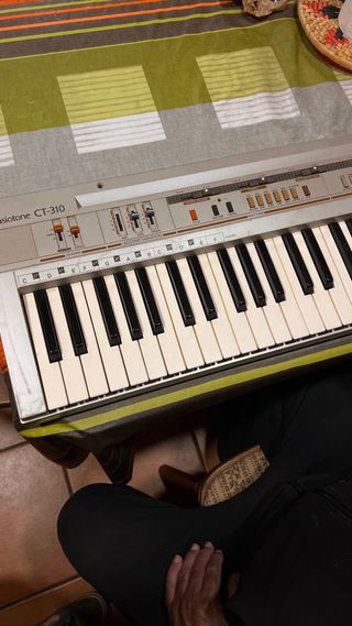 Teclado Casio Casiotone CT-310