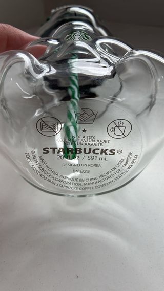 Bear Cup starbucks , vaso oso viral