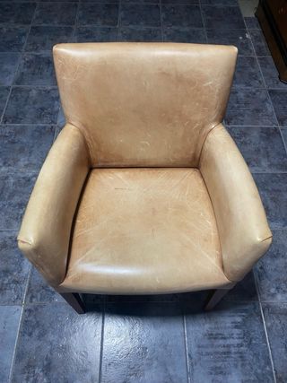 Butaca de piel marrón