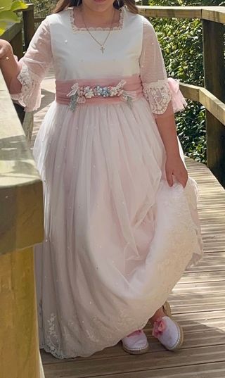Vestido de Comunión de Carmy Atelier Personalizado
