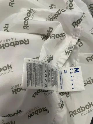 Reebok Chaqueta reversible con forro talla M