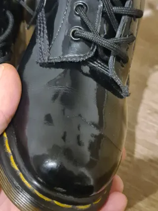 Botines Dr Martens charol talla 37