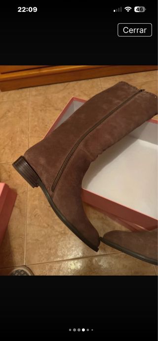 Botas de piel marrones con cremallera