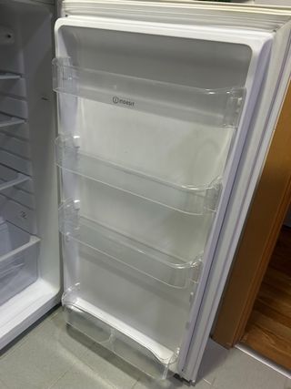 Nevera Indesit A+ Clase