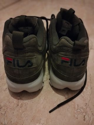 Zapatillas Fila Disruptor S Low Verde oliva