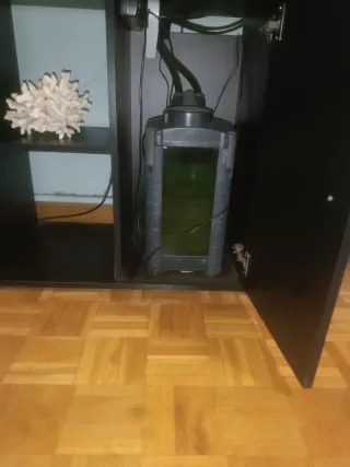 Acuario Eheim 250L con mueble