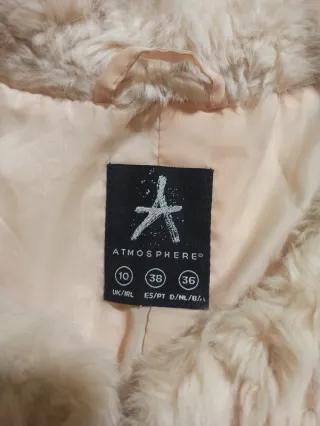 Abrigo corto pelo rosa