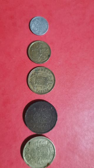 Lote de 5 Pesetas Españolas