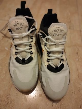 Nike Air Max 270 React LX Oro Blanco