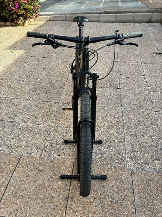 Bicicleta Cube Attention SL Negra