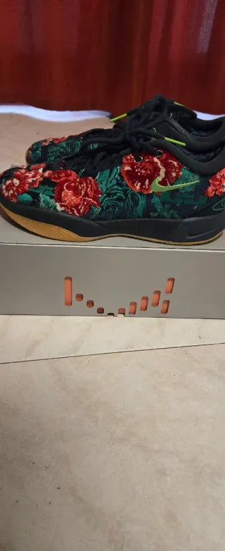 Nike Zapatillas Flores Negras Rojas Verdes