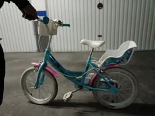 Bicicleta Frozen 16 con asiento infantil