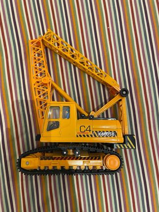 Modello di gru in scala 1:20 circa