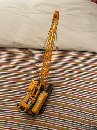 Modello di gru in scala 1:20 circa