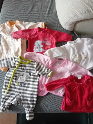 Muñeca Reborn con Ropa y Cochecito