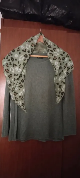 Conjunto Mujer Teal y Blanco