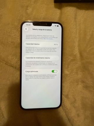 iPhone 12 Pro Max Oro y carcasas de regalo
