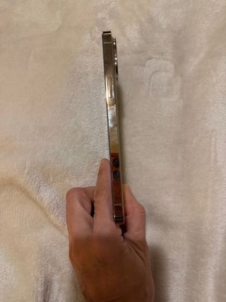 iPhone 12 Pro Max Oro y carcasas de regalo