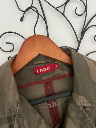 Americana Laga camuflaje dragón bordado