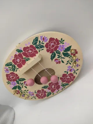 Arpa de puerta decorativa floral